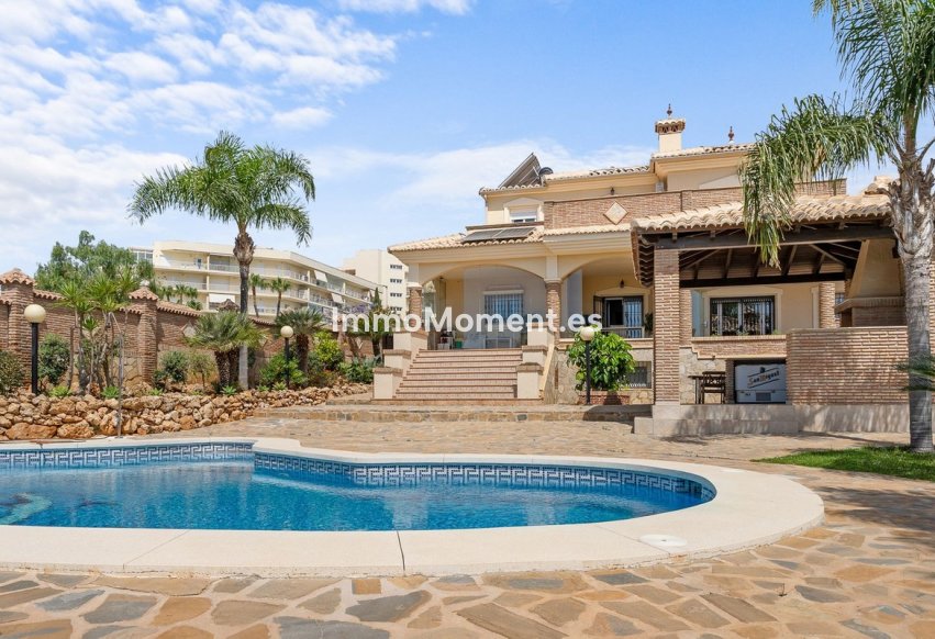 Reventa - Villa independiente - Benalmadena - Torrequebrada