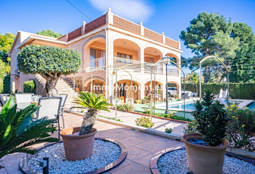 Reventa - Villa independiente - Benidorm - Benidorm Centro