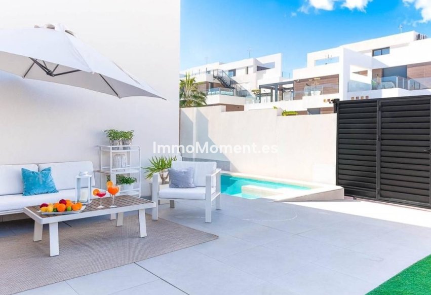 Reventa - Villa independiente - Benijofar