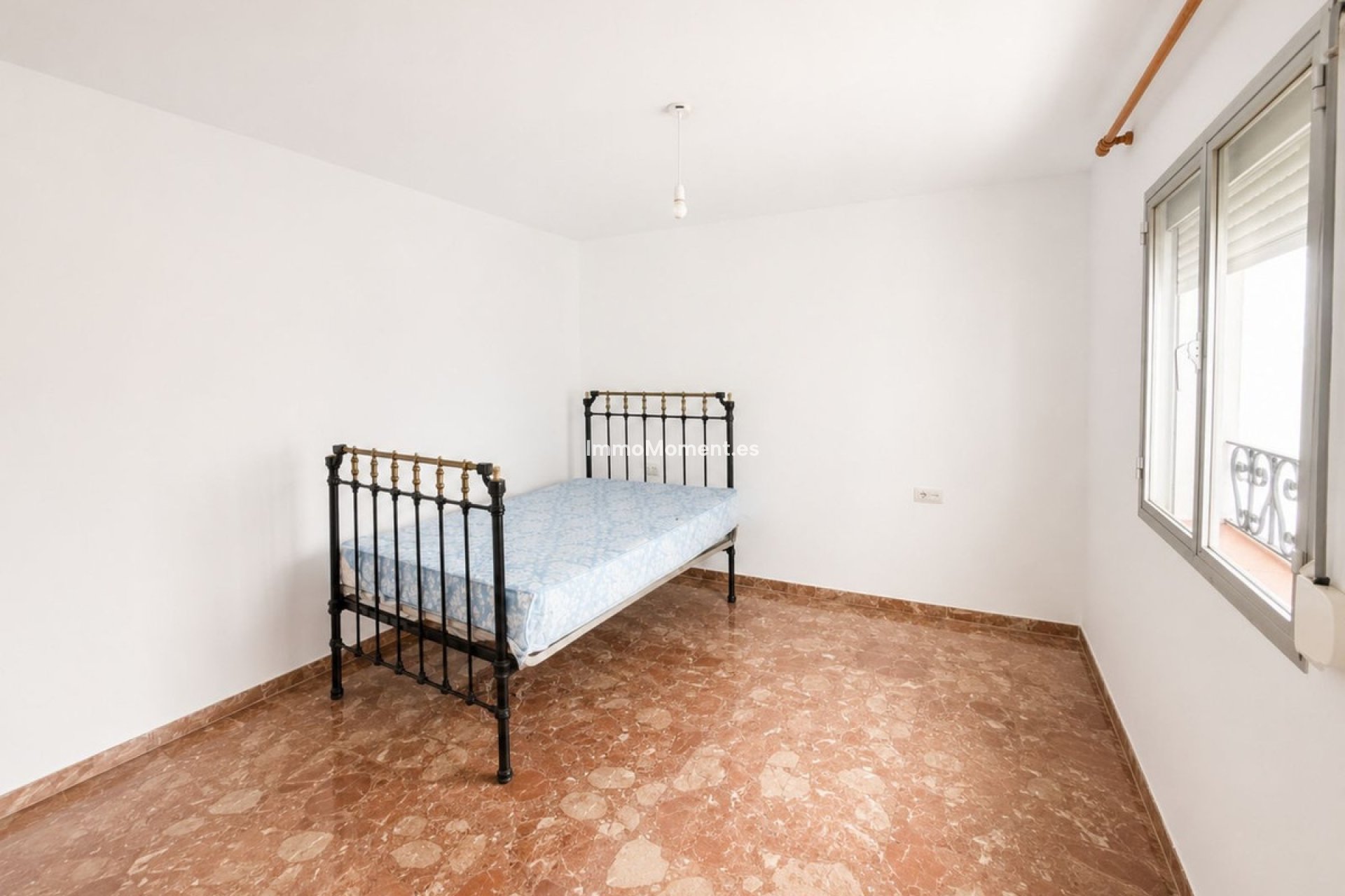 Reventa - Villa independiente - Casares - Casares Centro