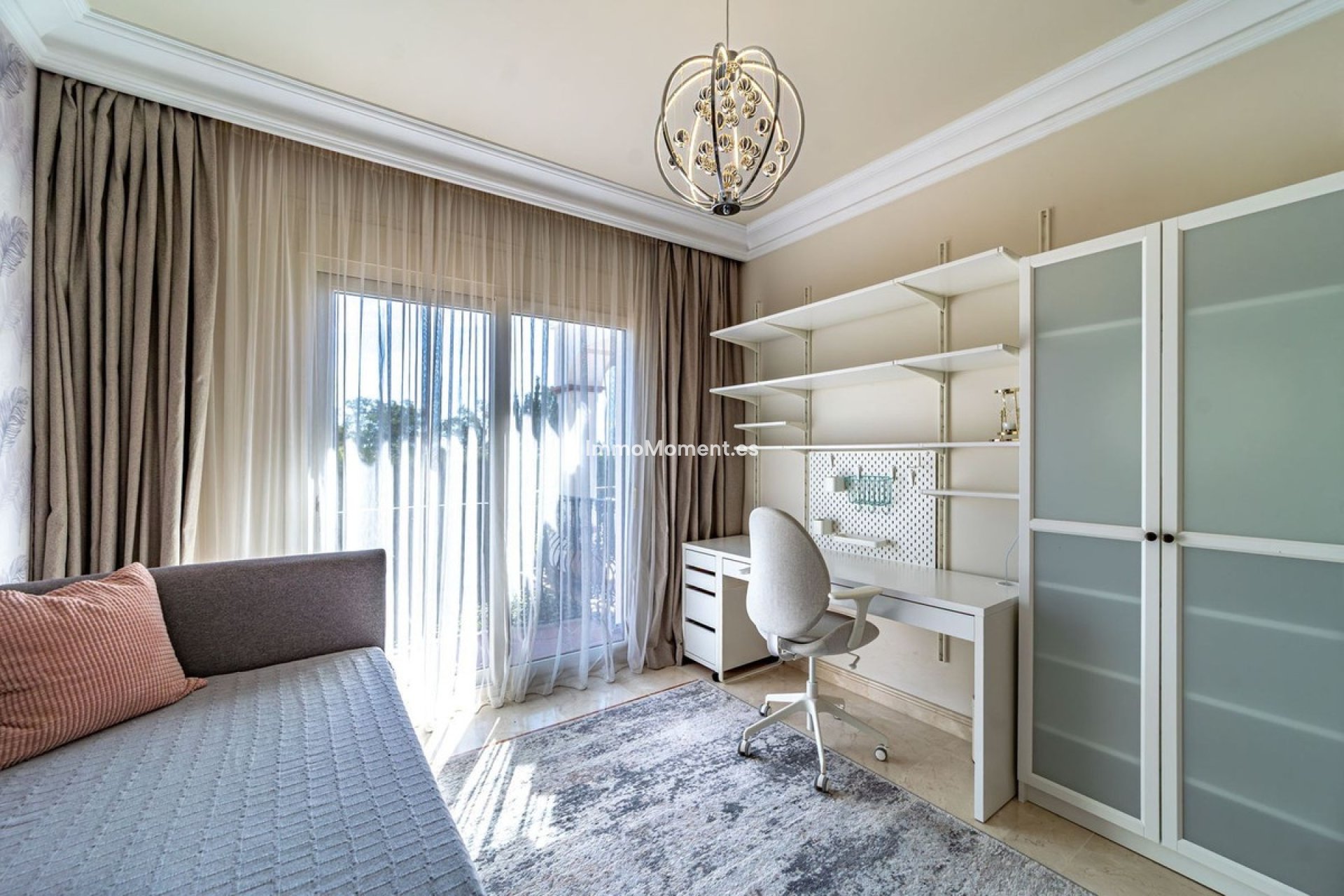 Reventa - Villa independiente - Estepona  - Atalaya