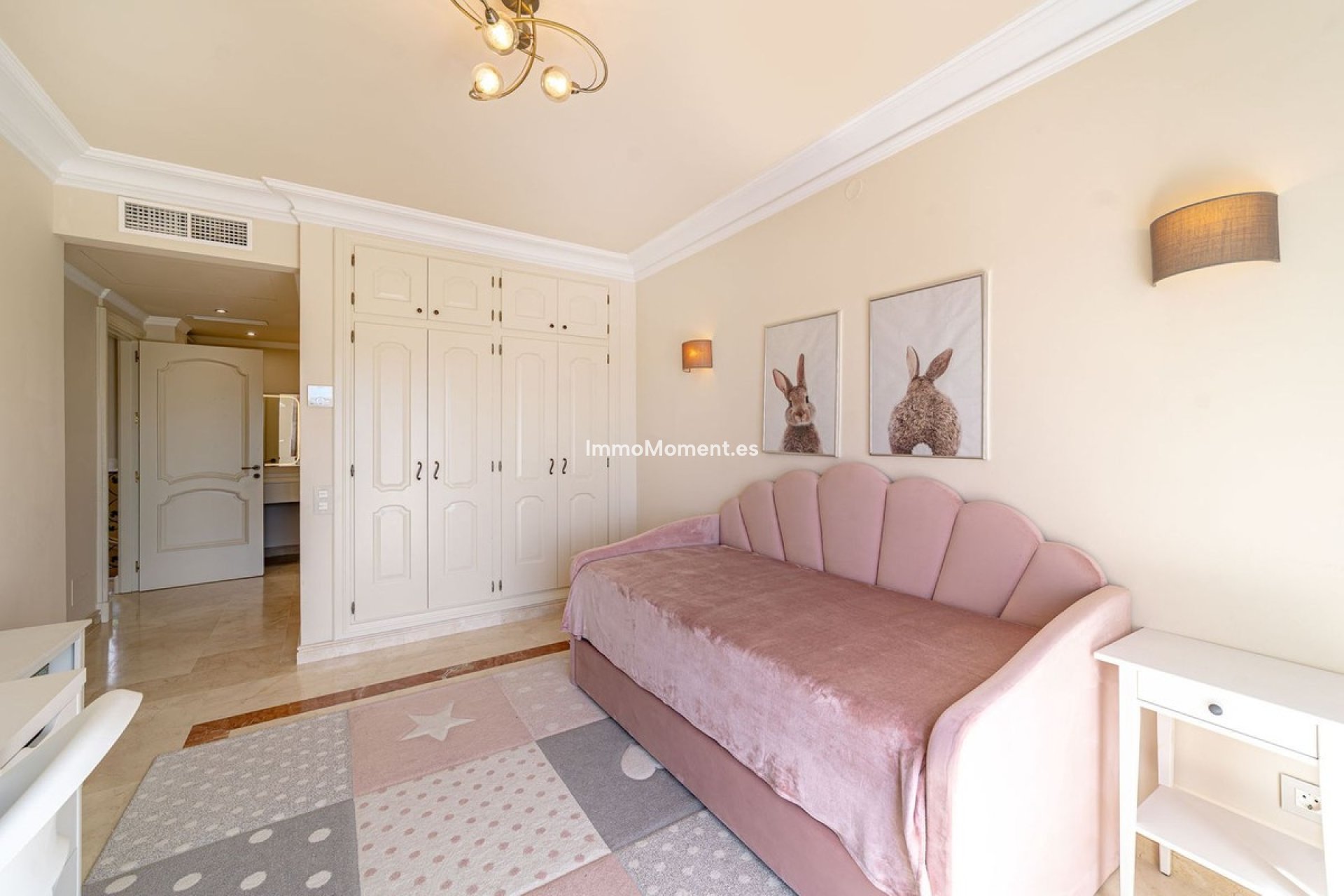 Reventa - Villa independiente - Estepona  - Atalaya