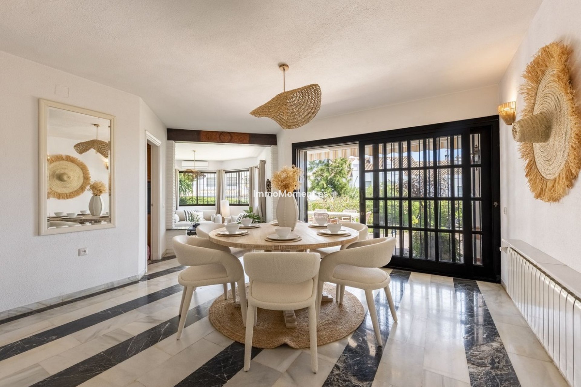 Reventa - Villa independiente - Estepona  - Atalaya