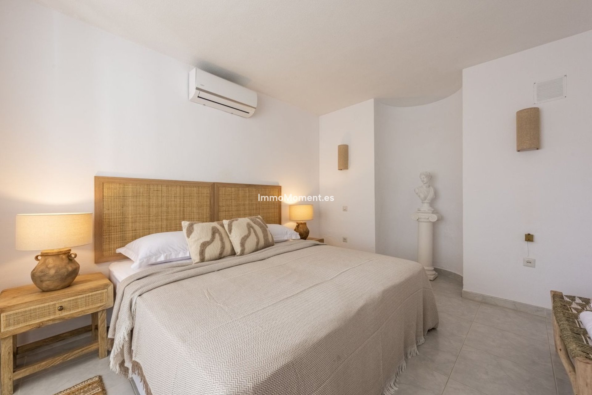 Reventa - Villa independiente - Estepona  - Atalaya