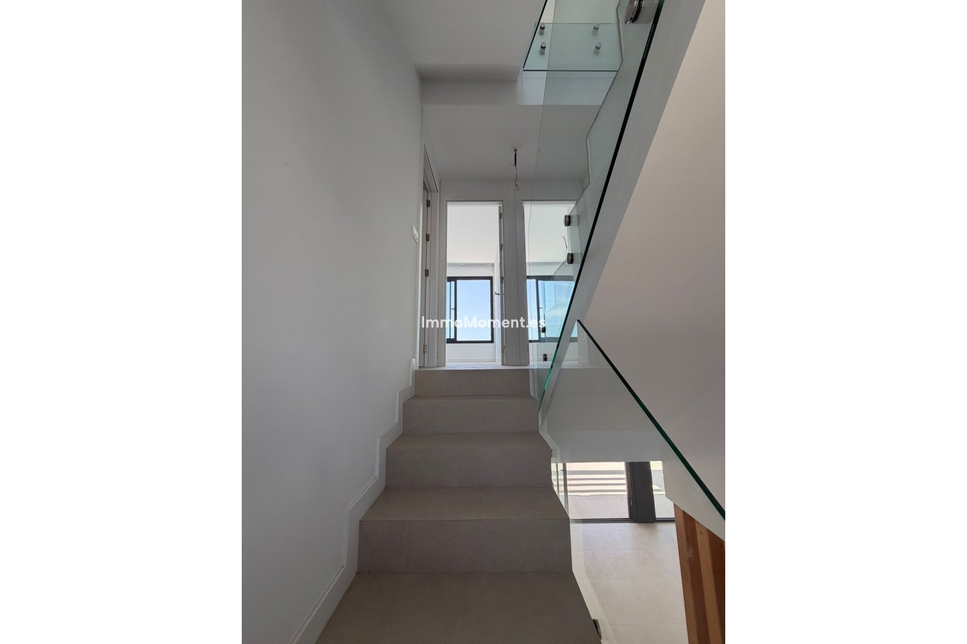 Reventa - Villa independiente - Estepona  - Atalaya