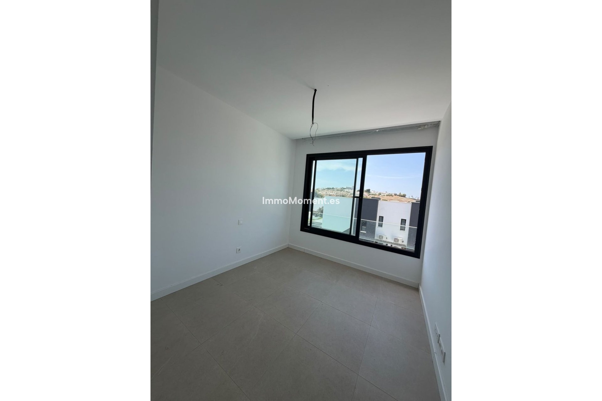 Reventa - Villa independiente - Estepona  - Atalaya