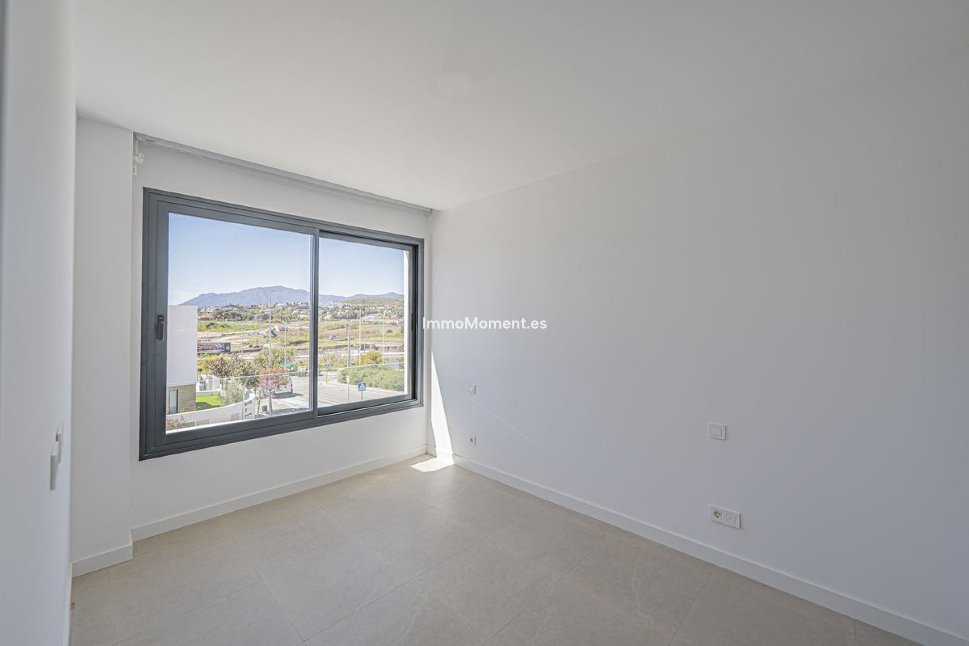 Reventa - Villa independiente - Estepona  - Atalaya