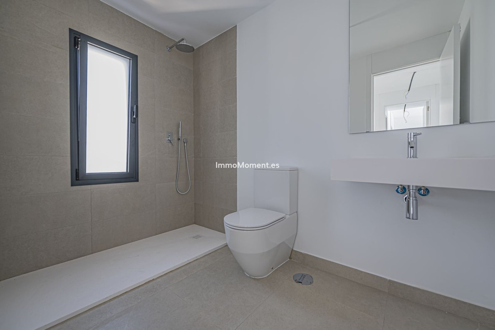 Reventa - Villa independiente - Estepona  - Atalaya
