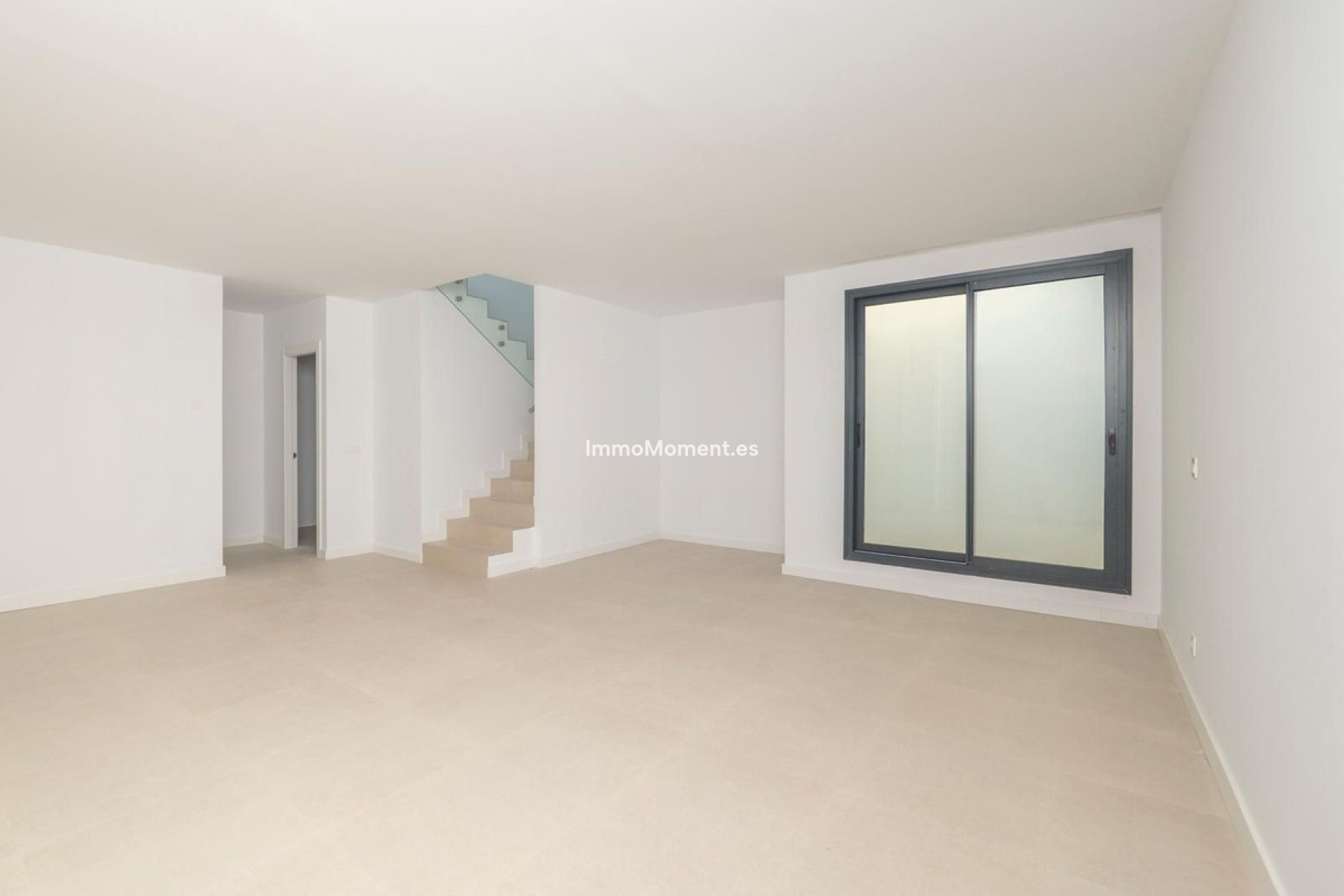 Reventa - Villa independiente - Estepona  - Atalaya