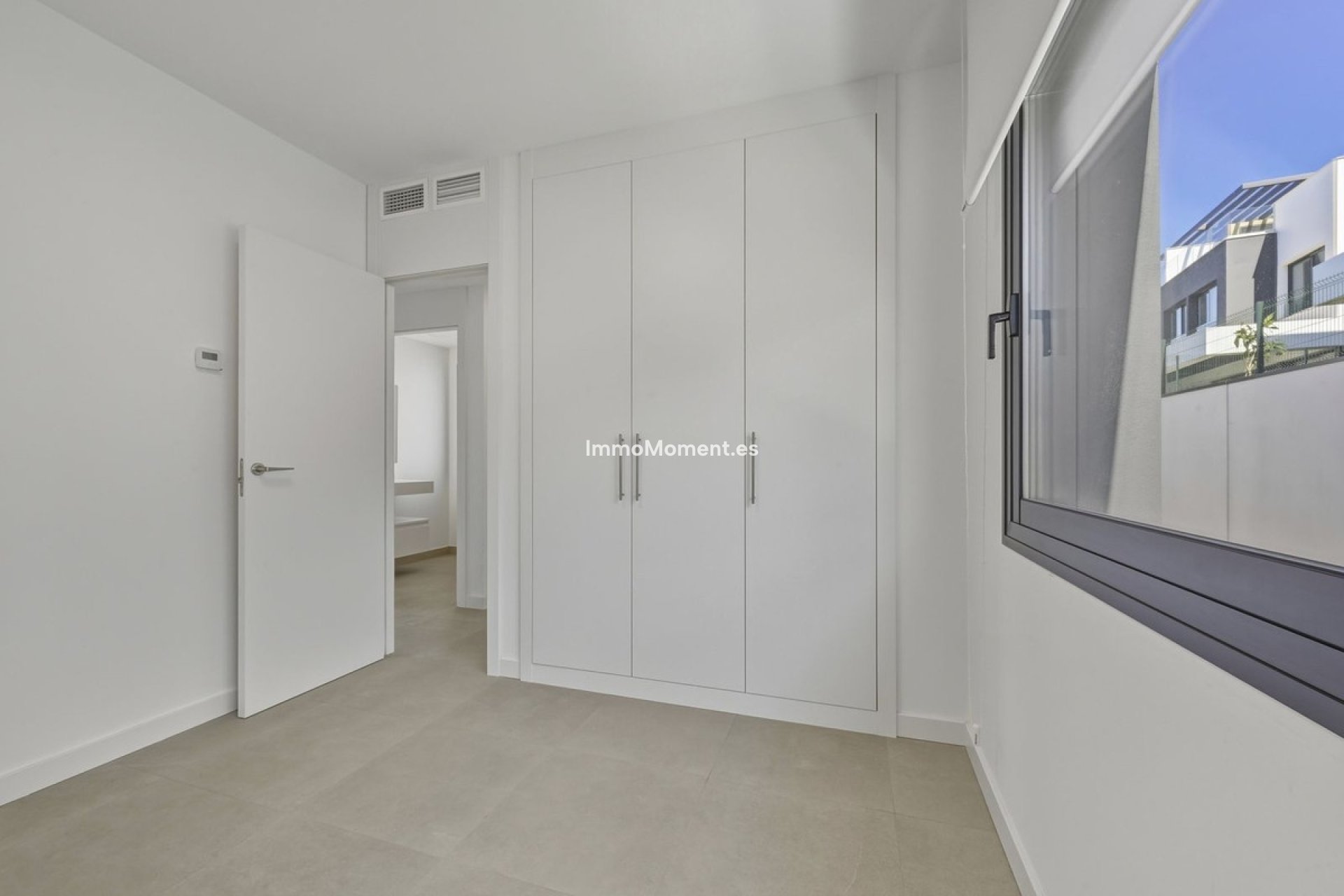 Reventa - Villa independiente - Estepona  - Atalaya