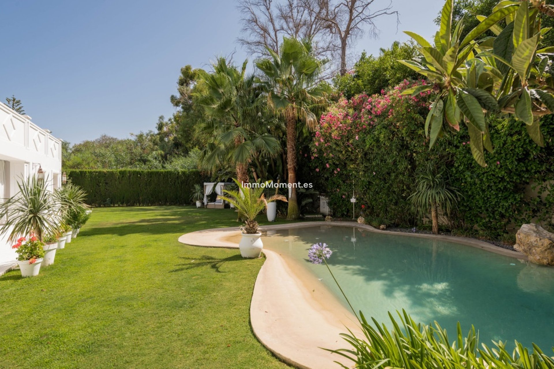 Reventa - Villa independiente - Estepona  - Atalaya
