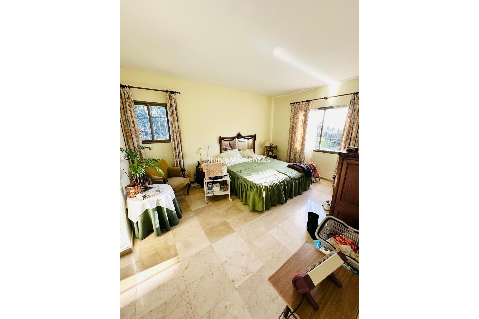 Reventa - Villa independiente - Estepona  - Atalaya