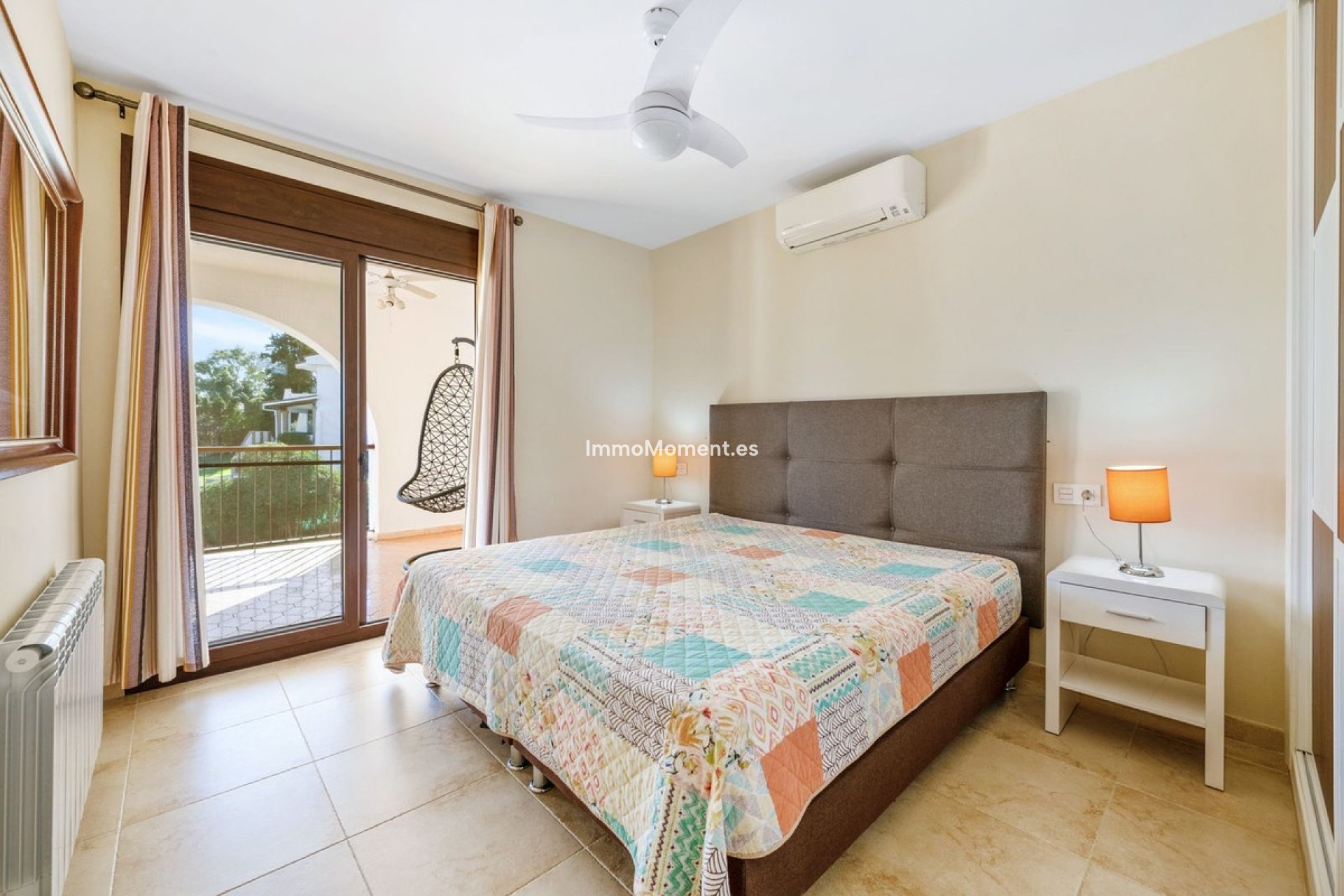 Reventa - Villa independiente - Estepona  - Atalaya