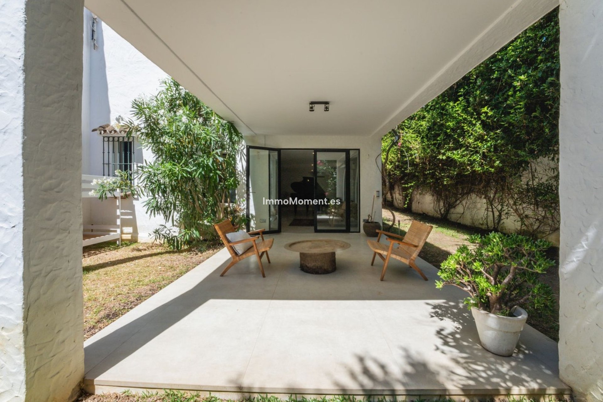 Reventa - Villa independiente - Estepona  - Atalaya