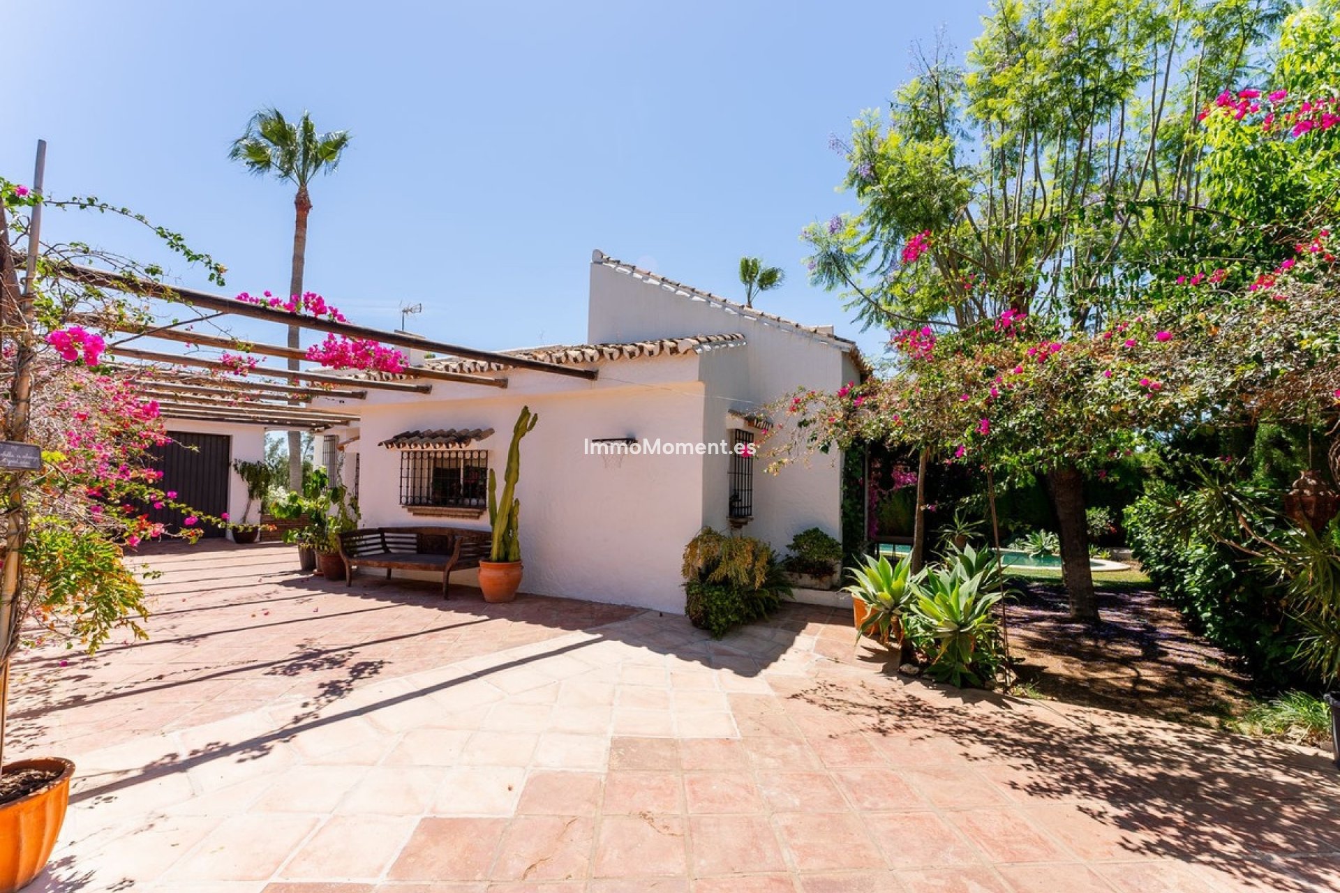 Reventa - Villa independiente - Estepona  - Atalaya