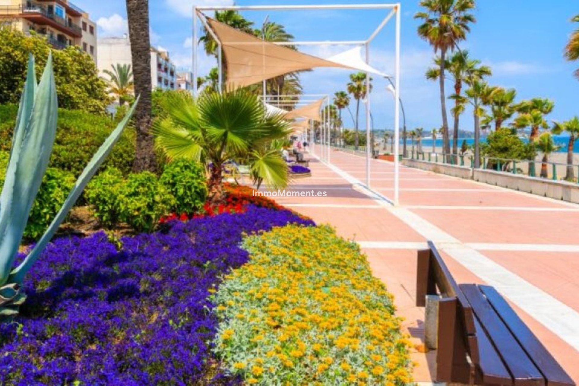 Reventa - Villa independiente - Estepona  - Atalaya