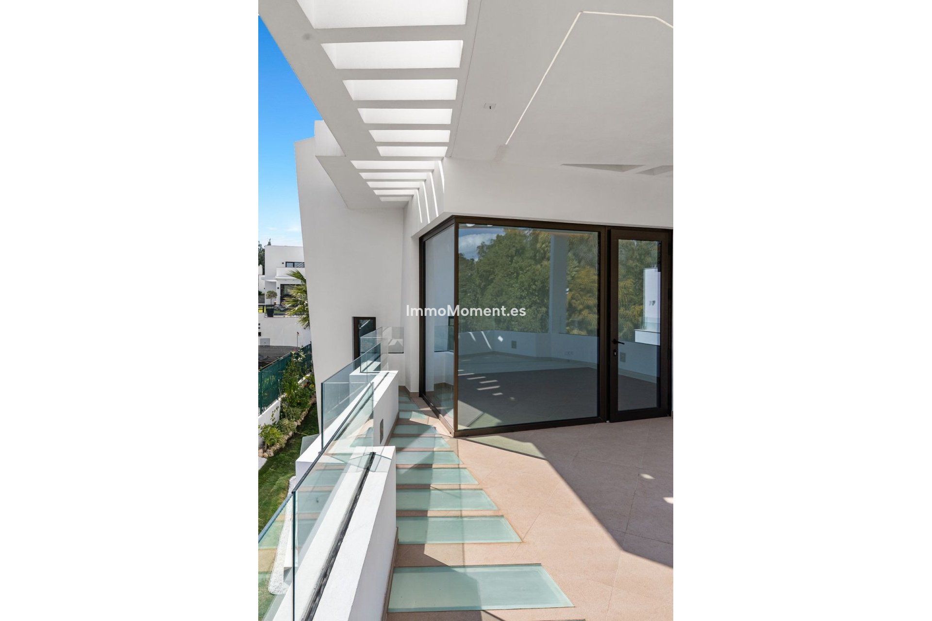 Reventa - Villa independiente - Estepona  - Atalaya