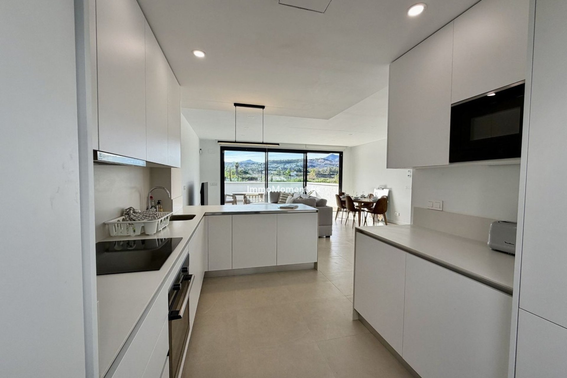 Reventa - Villa independiente - Estepona  - Atalaya