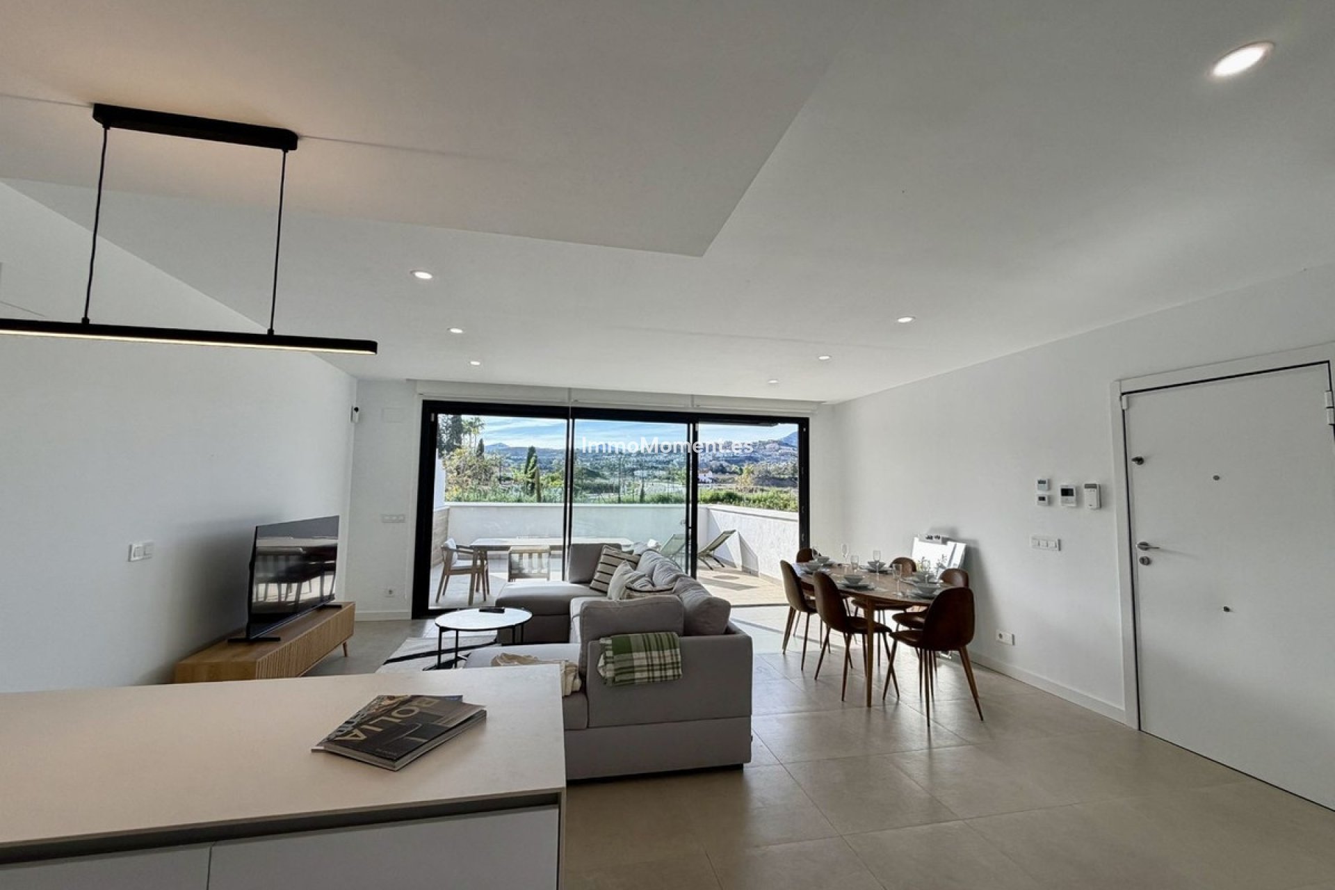 Reventa - Villa independiente - Estepona  - Atalaya