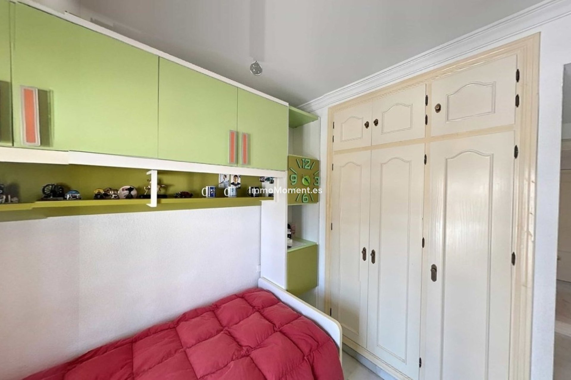 Reventa - Villa independiente - Estepona  - Atalaya