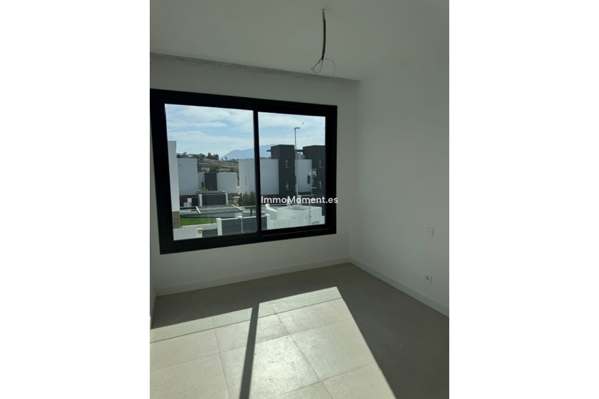 Reventa - Villa independiente - Estepona  - Atalaya