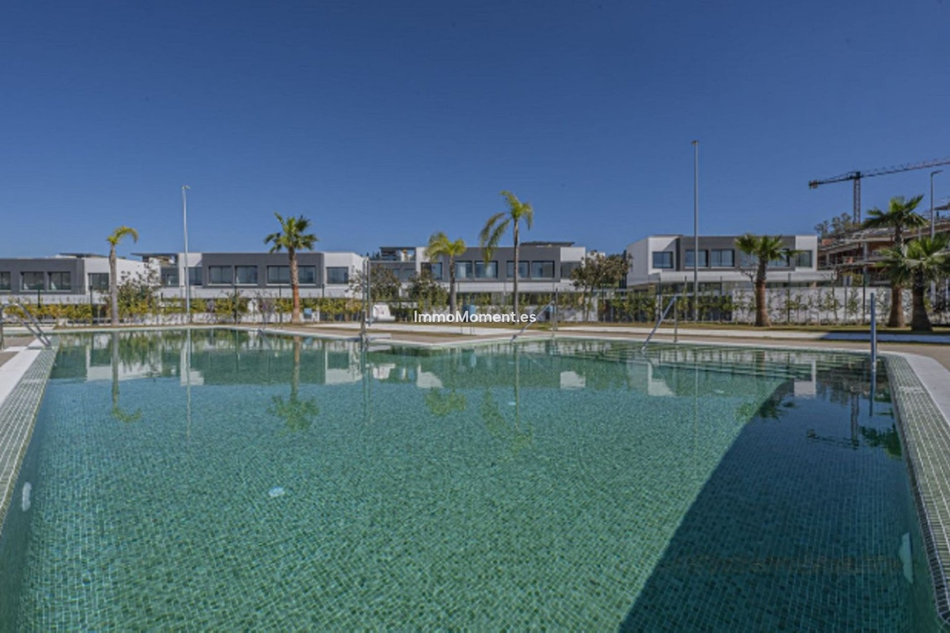 Reventa - Villa independiente - Estepona  - Atalaya
