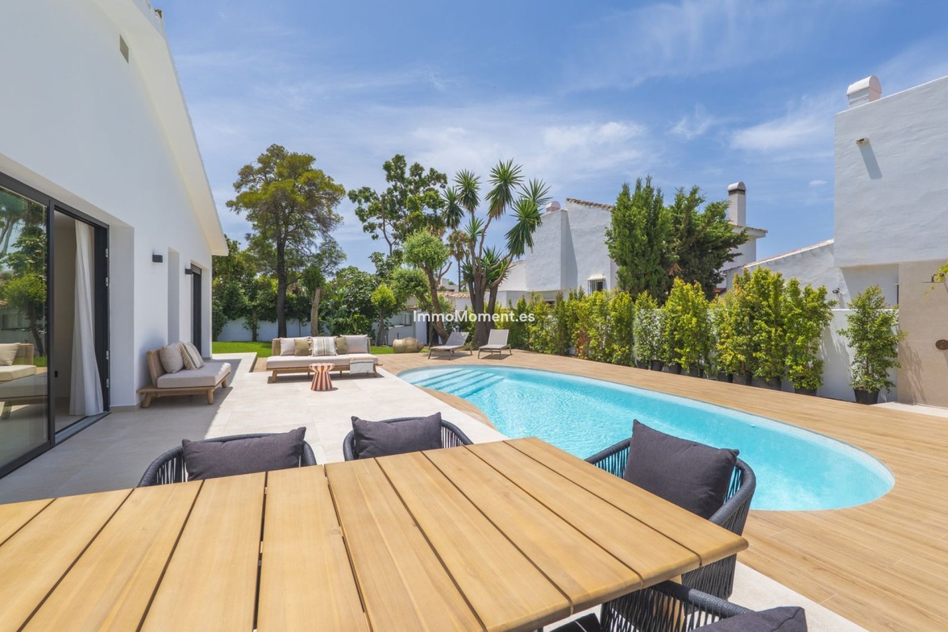 Reventa - Villa independiente - Estepona  - Atalaya