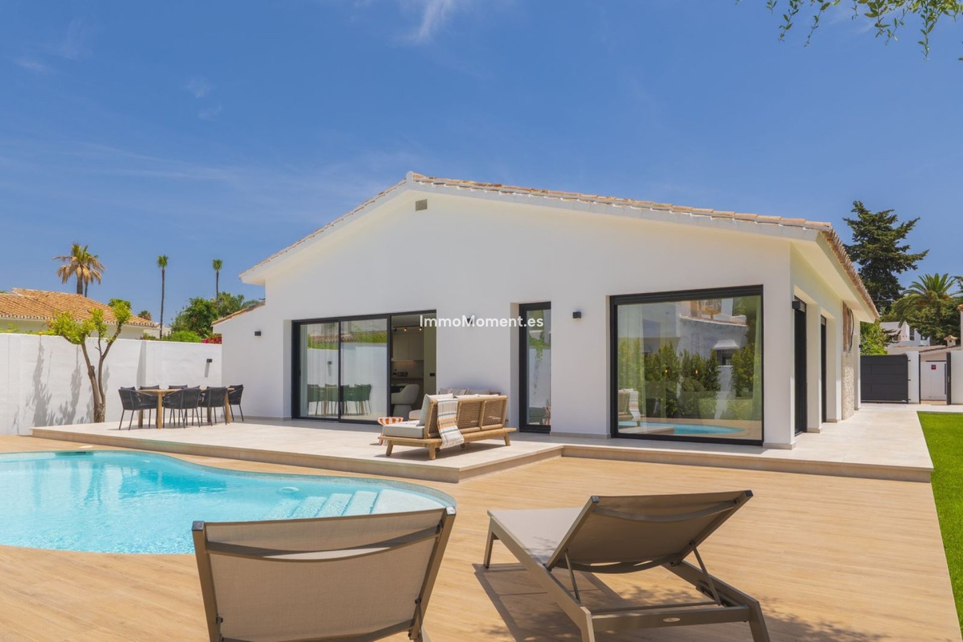 Reventa - Villa independiente - Estepona  - Atalaya