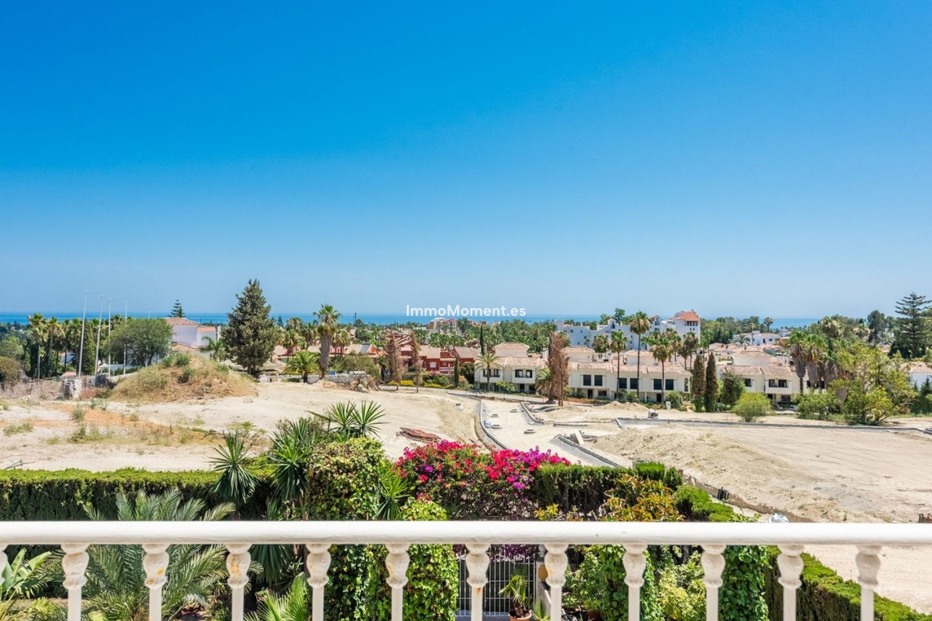 Reventa - Villa independiente - Estepona  - Atalaya