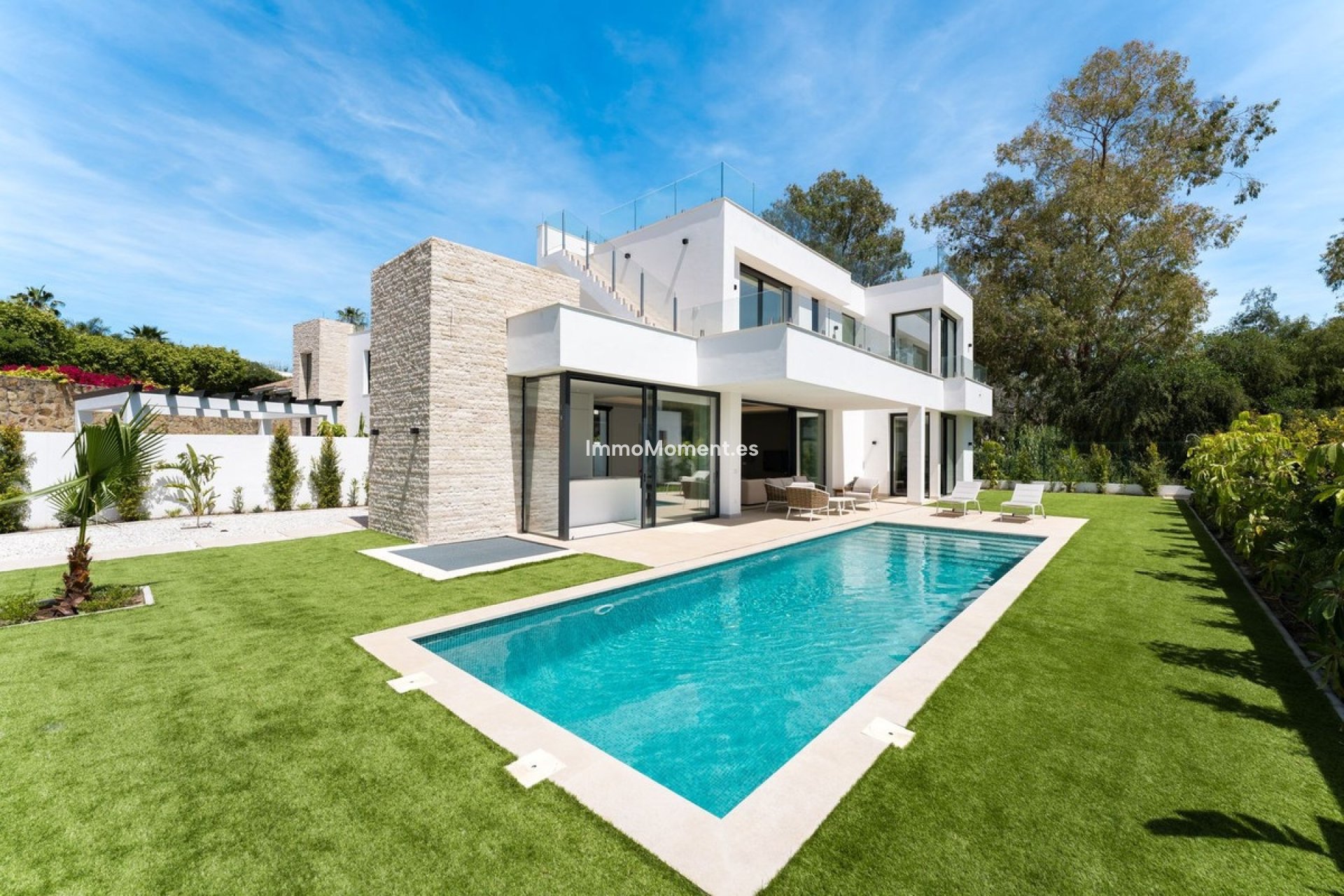 Reventa - Villa independiente - Estepona  - Atalaya