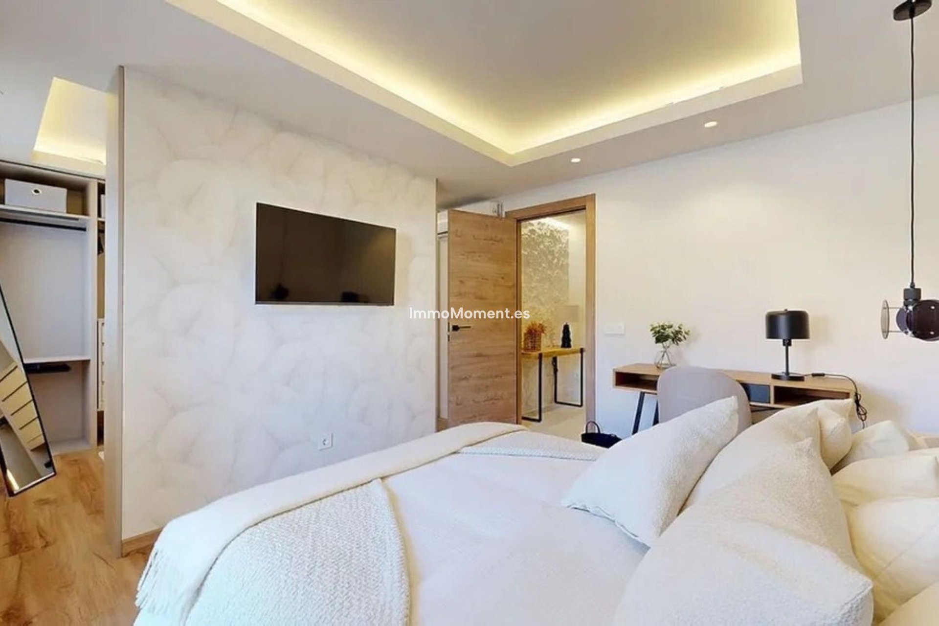 Reventa - Villa independiente - Estepona  - Atalaya