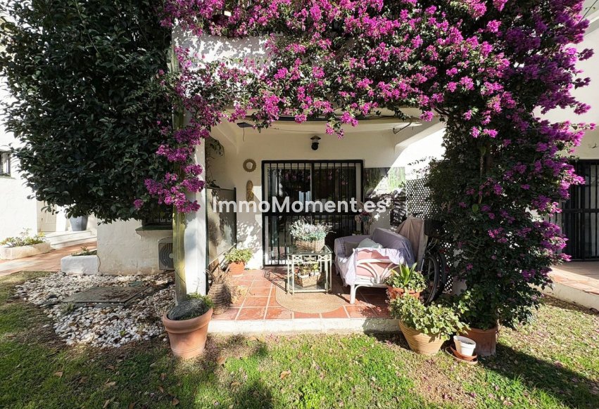 Reventa - Villa independiente - Estepona  - Bel Air