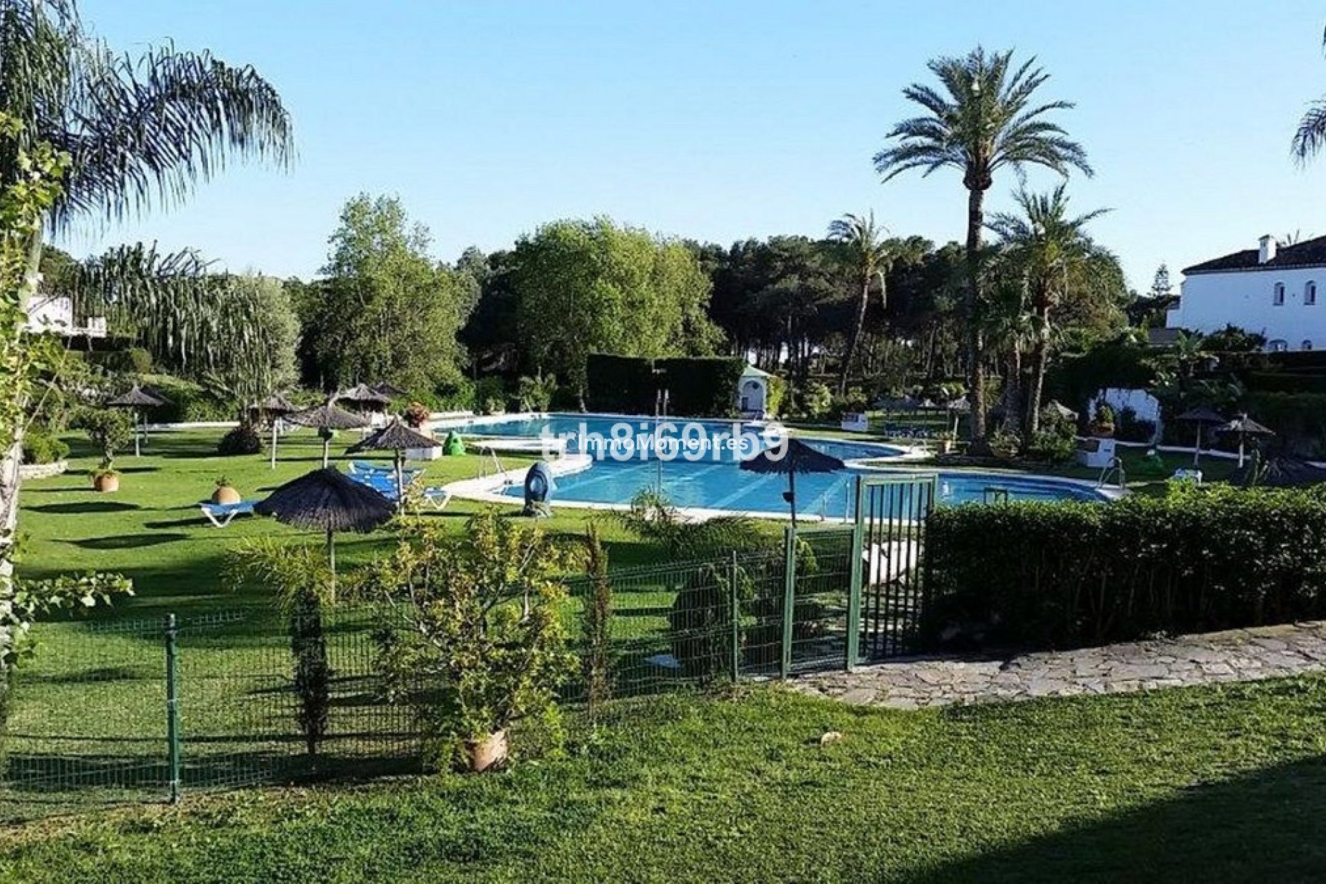 Reventa - Villa independiente - Estepona  - Benamara