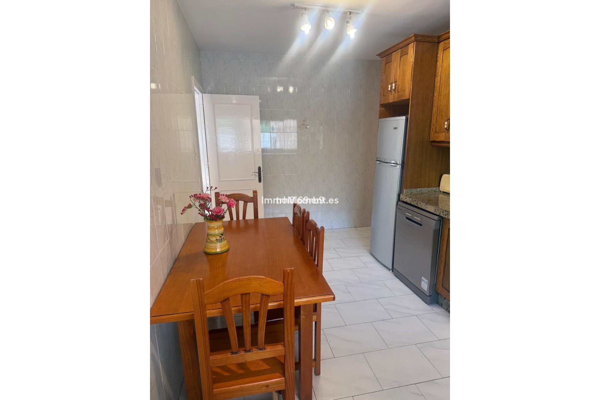 Reventa - Villa independiente - Estepona  - Benamara
