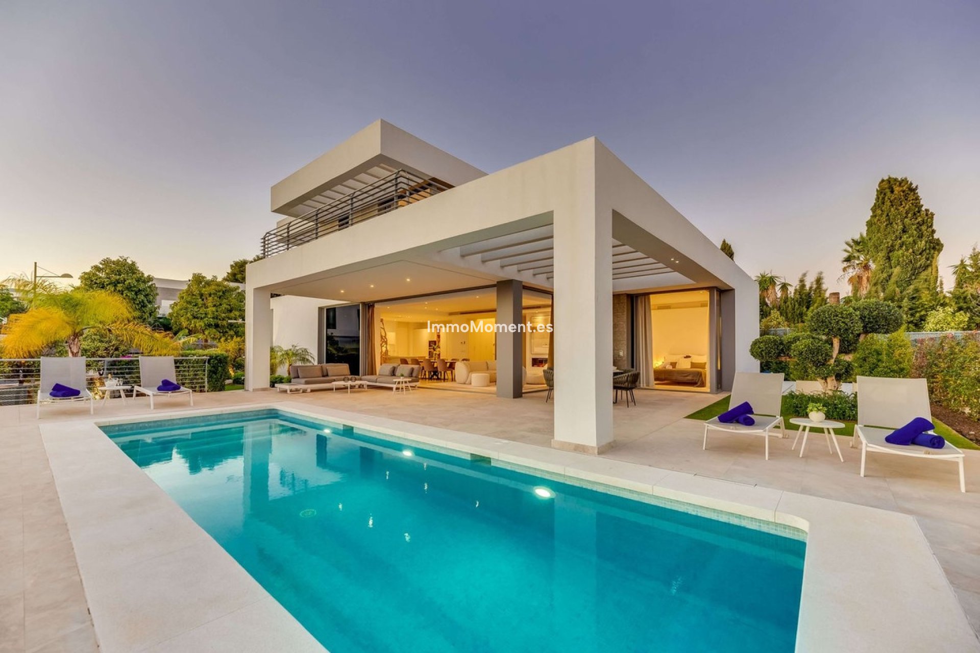 Reventa - Villa independiente - Estepona  - Cancelada
