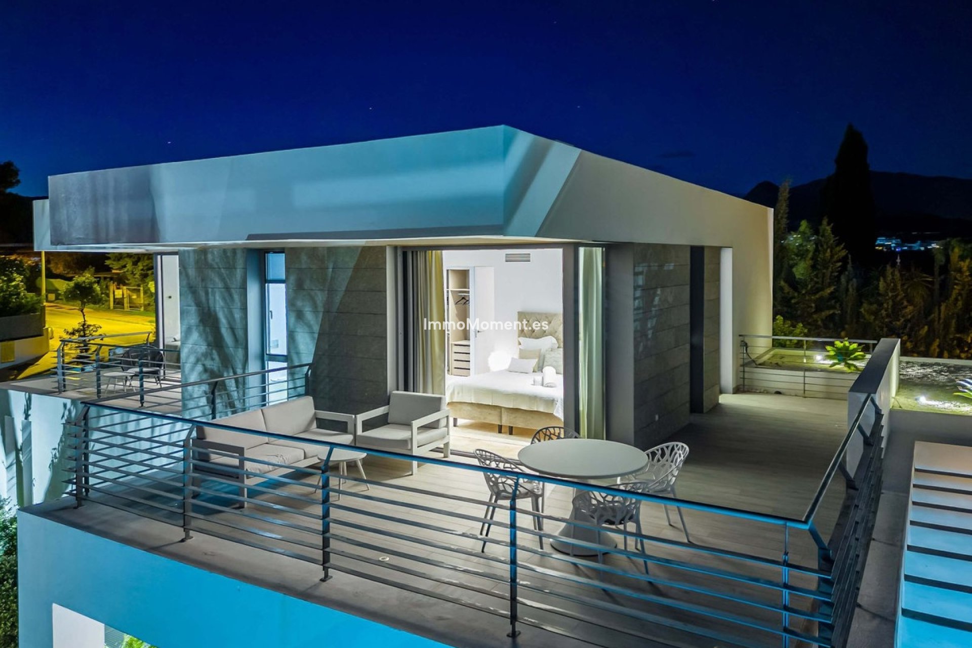 Reventa - Villa independiente - Estepona  - Cancelada