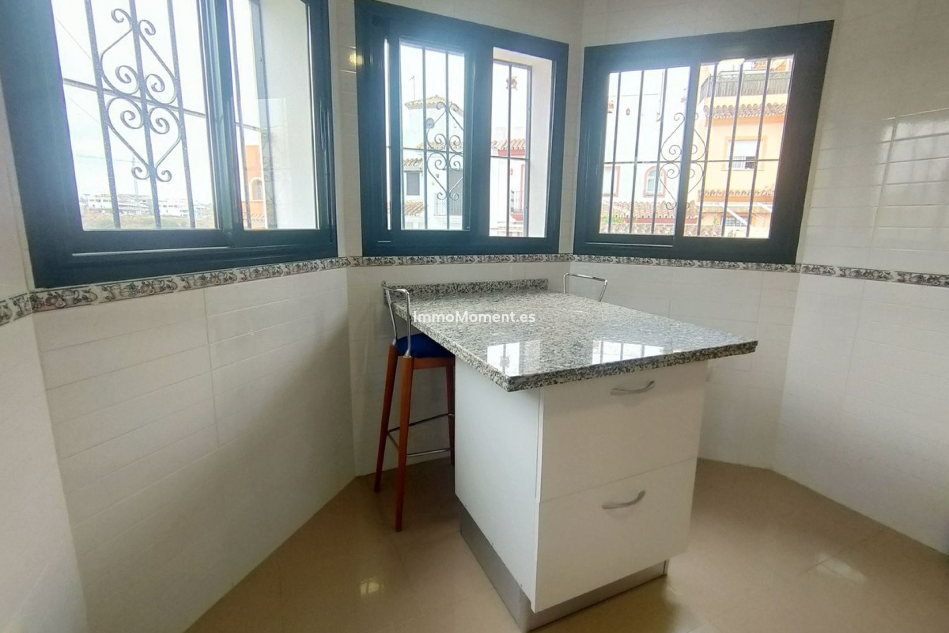 Reventa - Villa independiente - Estepona  - Cancelada