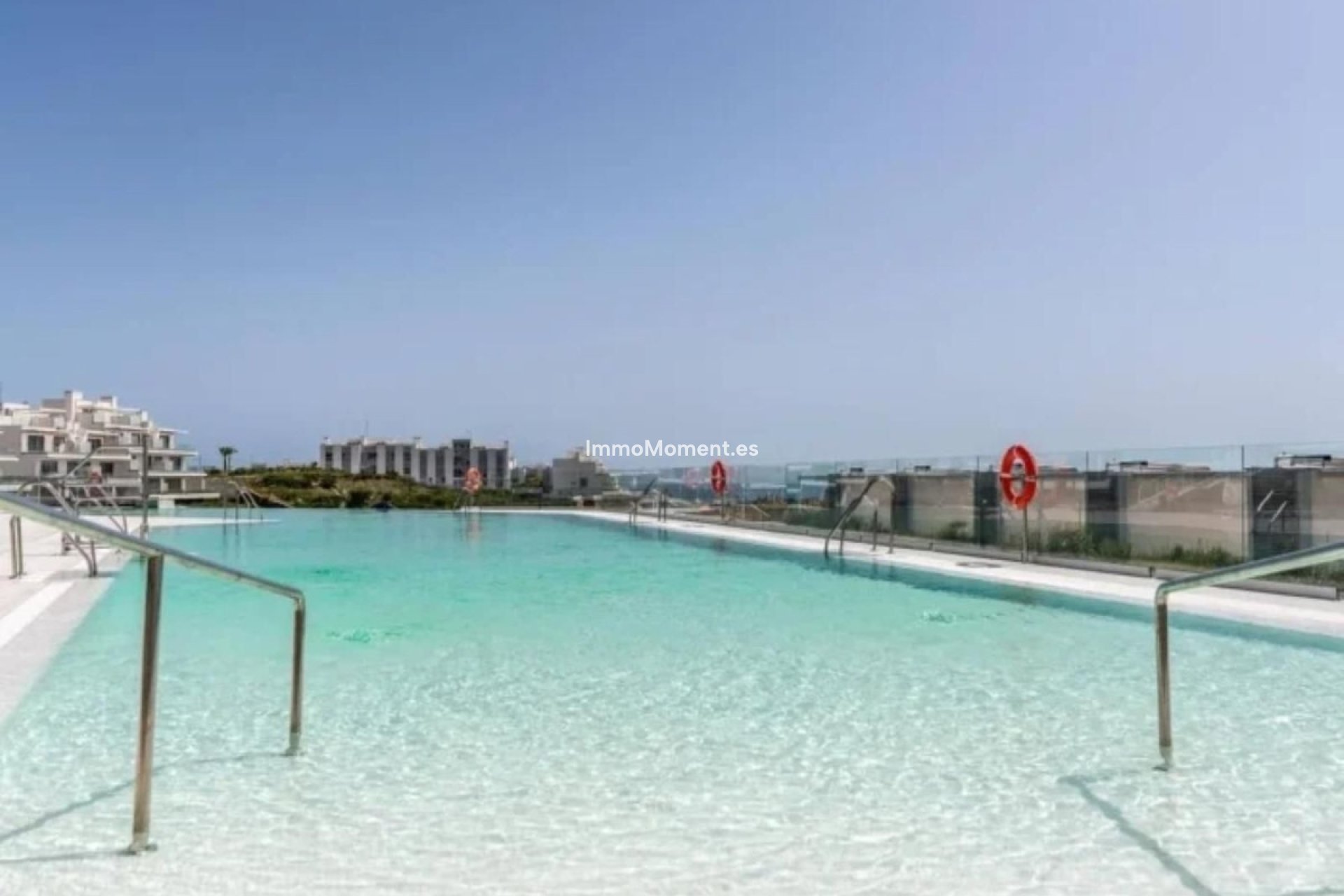 Reventa - Villa independiente - Estepona  - Cancelada
