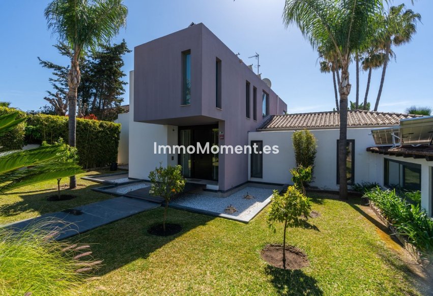 Reventa - Villa independiente - Estepona  - Costalita