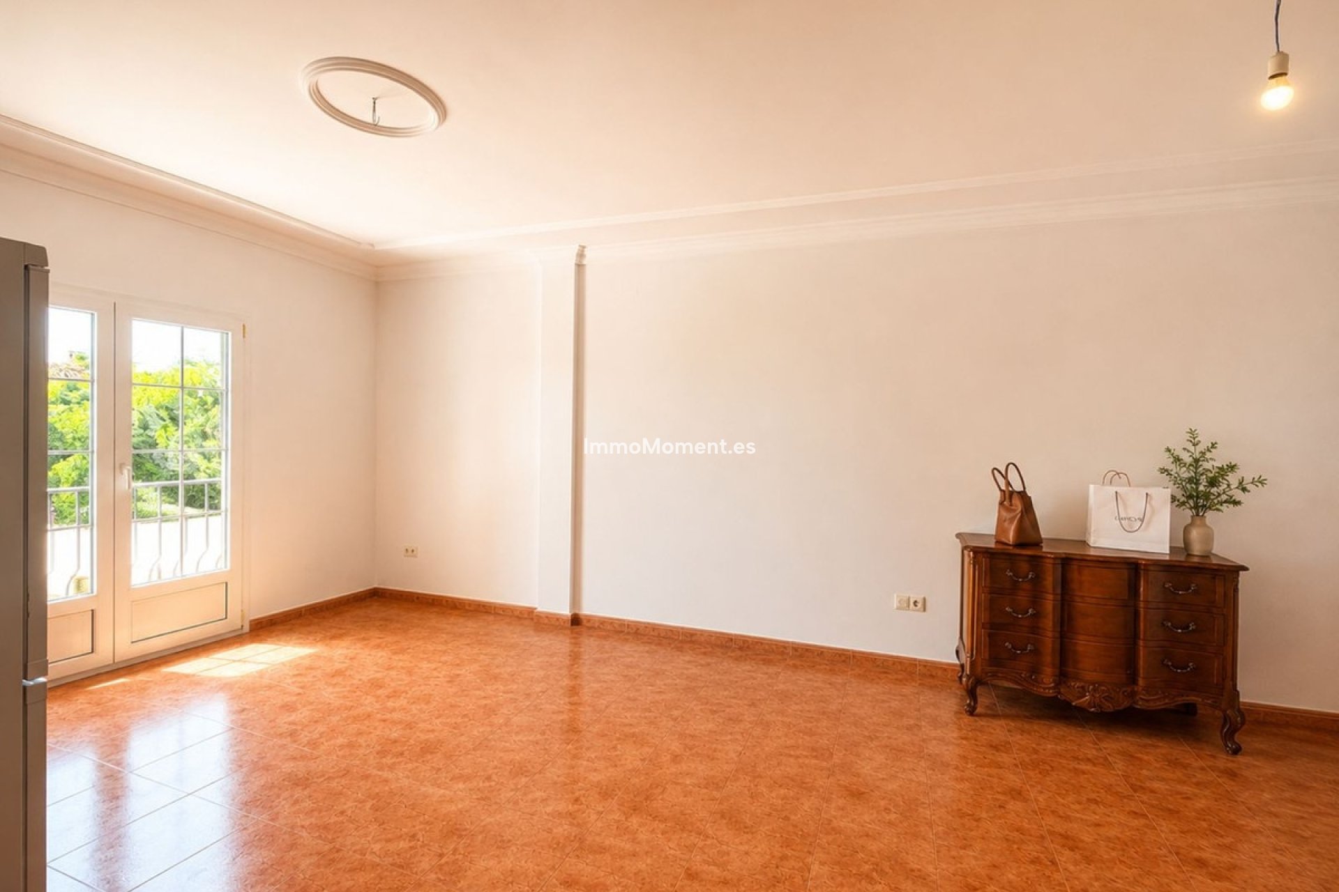 Reventa - Villa independiente - Estepona  - Estepona Centro