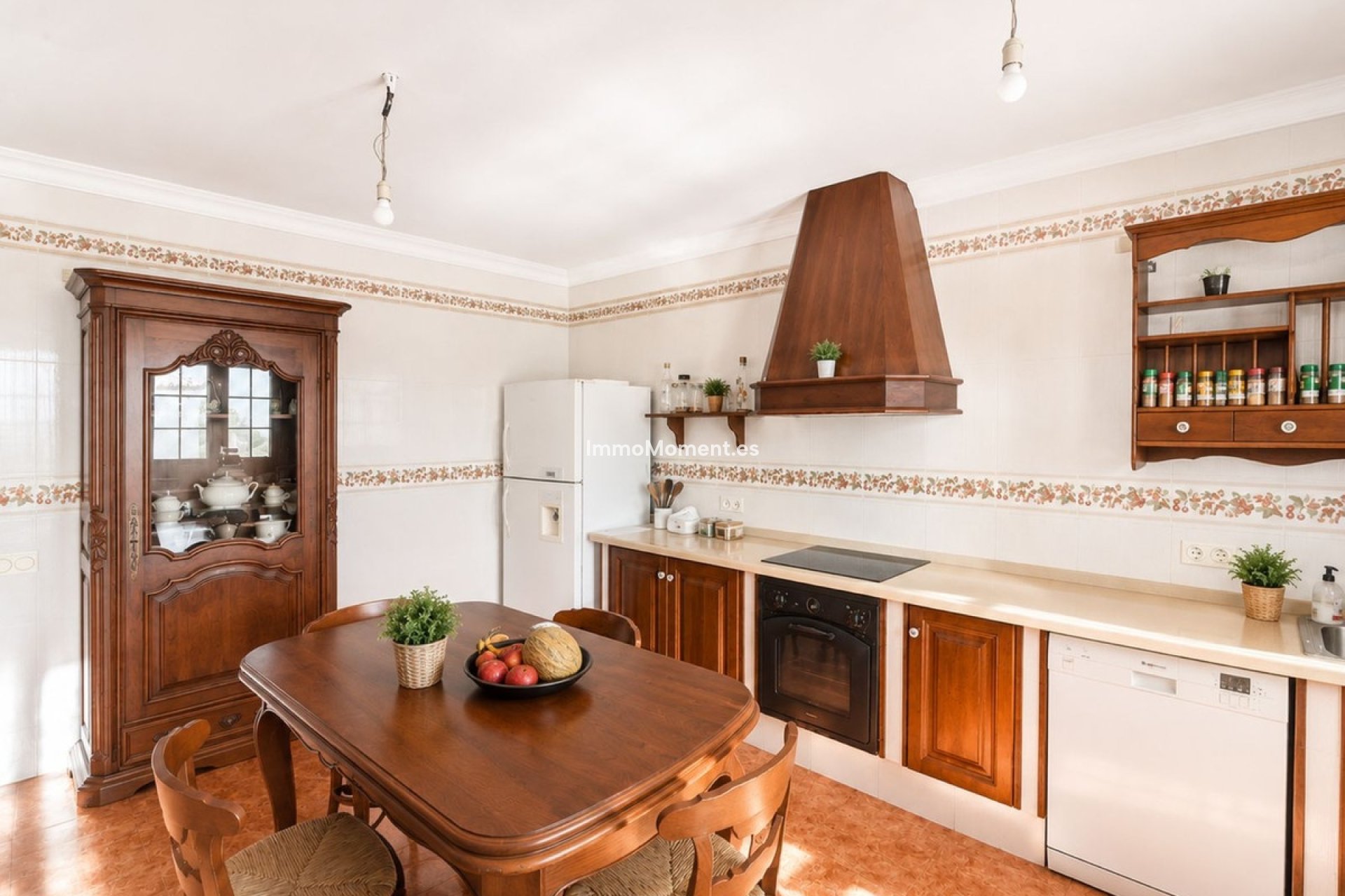 Reventa - Villa independiente - Estepona  - Estepona Centro