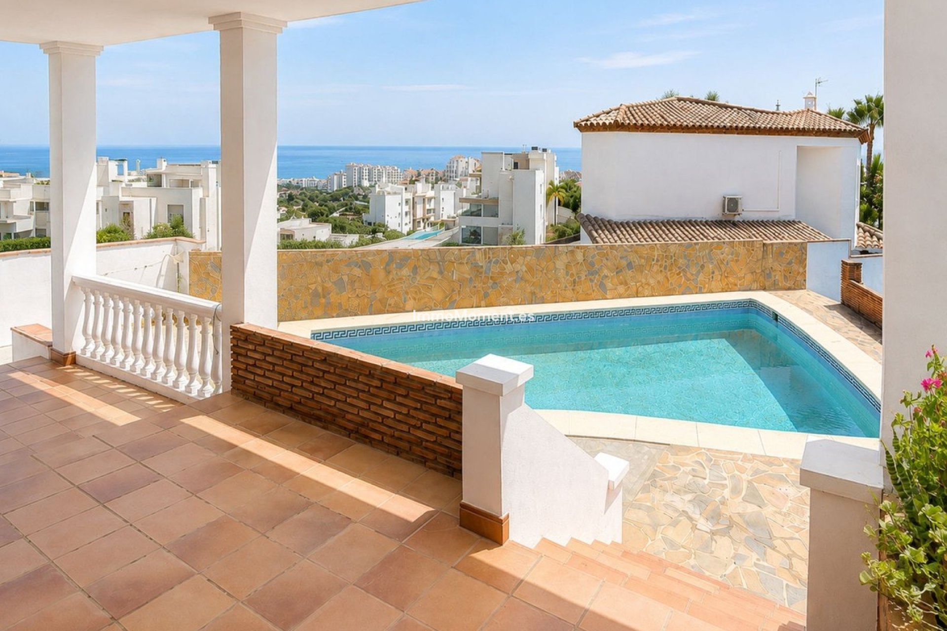 Reventa - Villa independiente - Estepona  - Estepona Centro