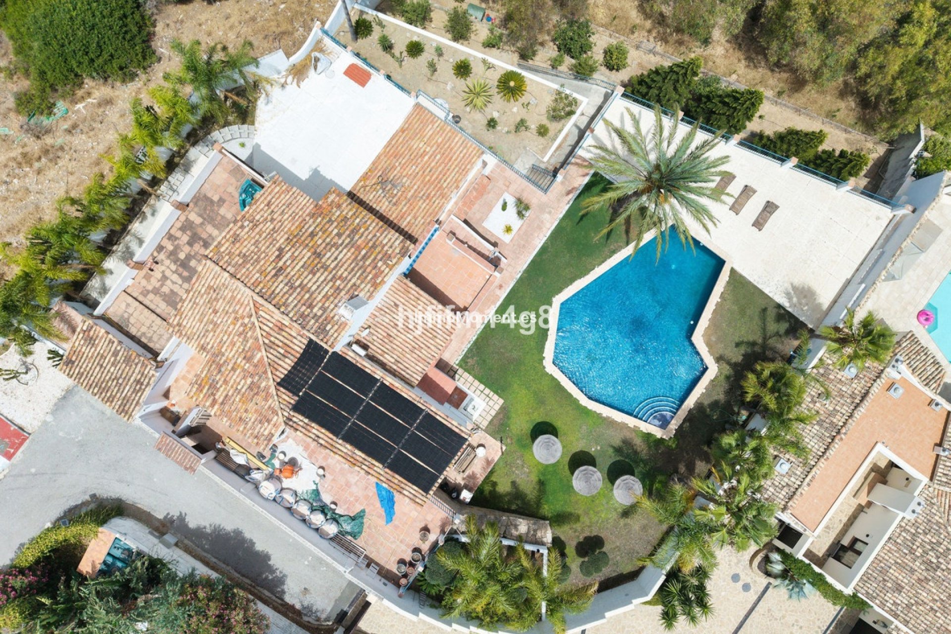 Reventa - Villa independiente - Estepona  - Estepona Centro