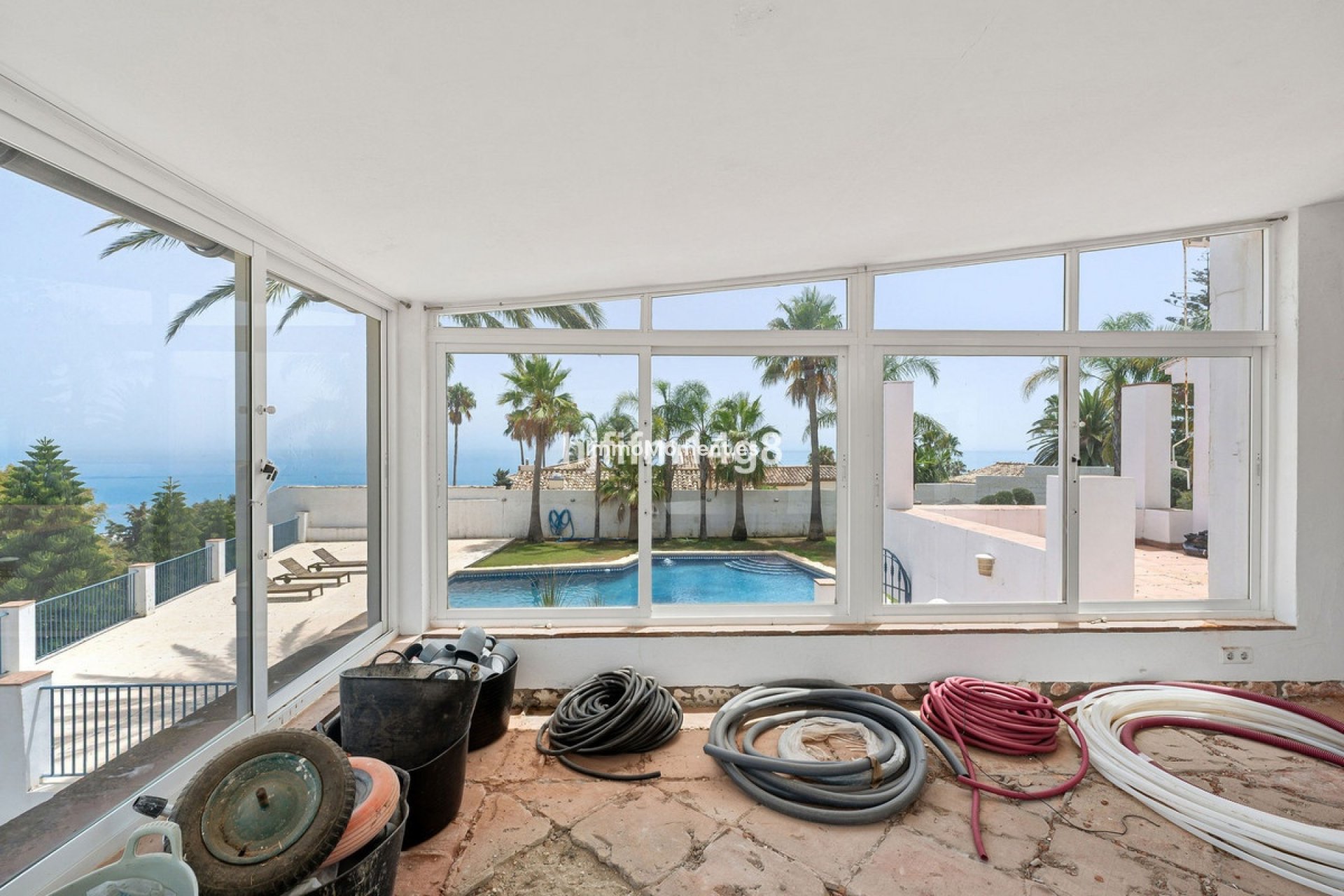 Reventa - Villa independiente - Estepona  - Estepona Centro