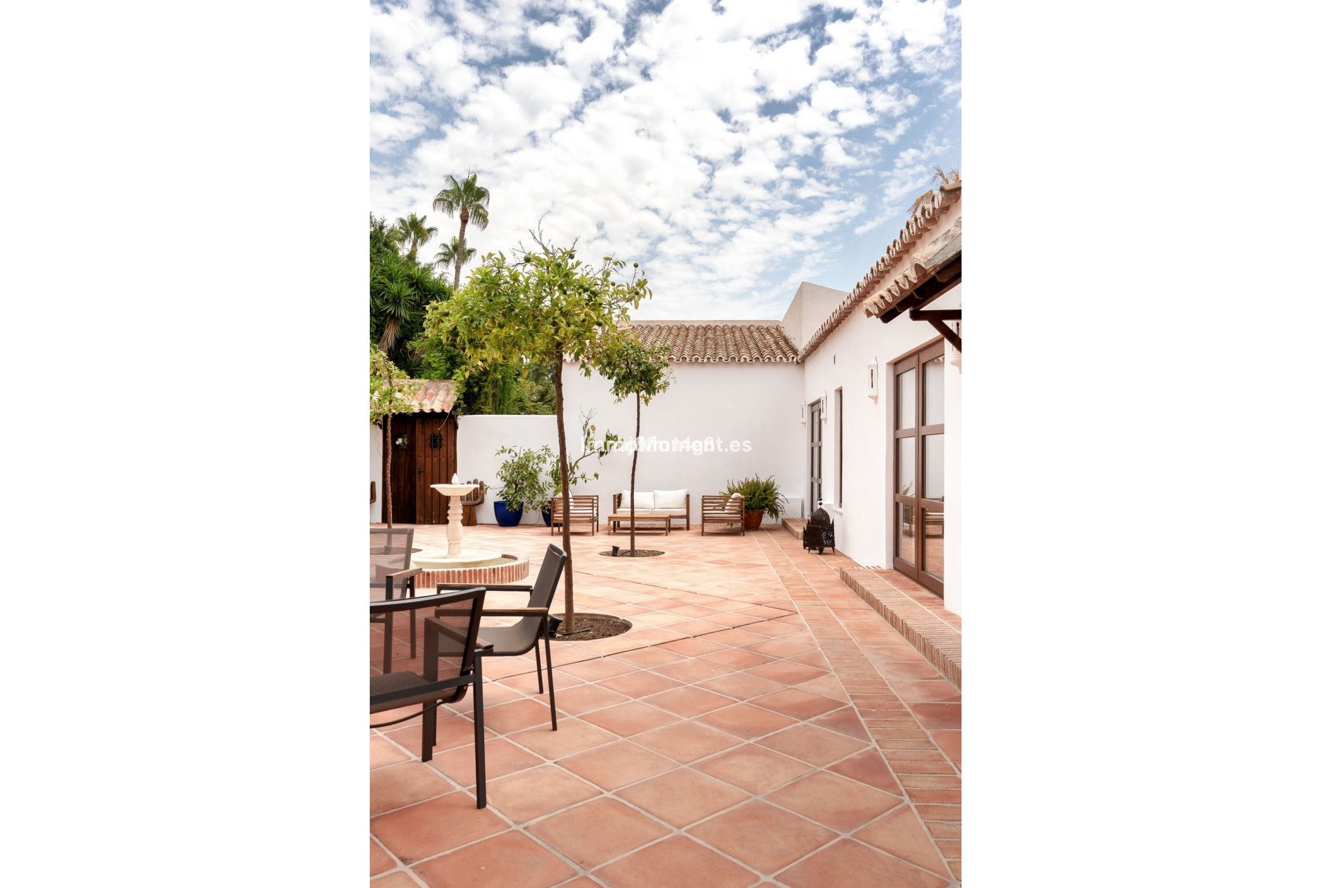 Reventa - Villa independiente - Estepona  - Estepona Centro
