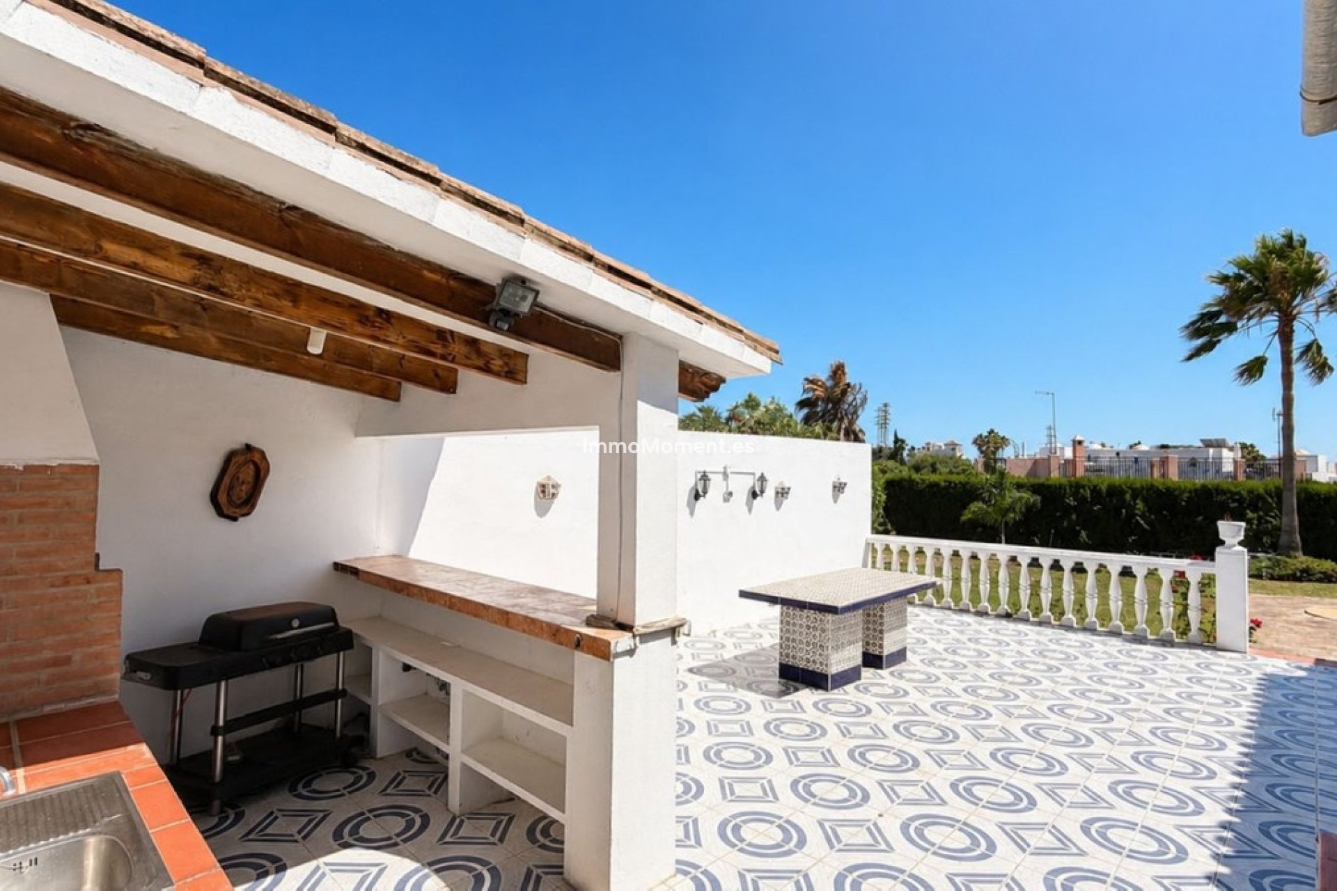 Reventa - Villa independiente - Estepona  - Estepona Centro