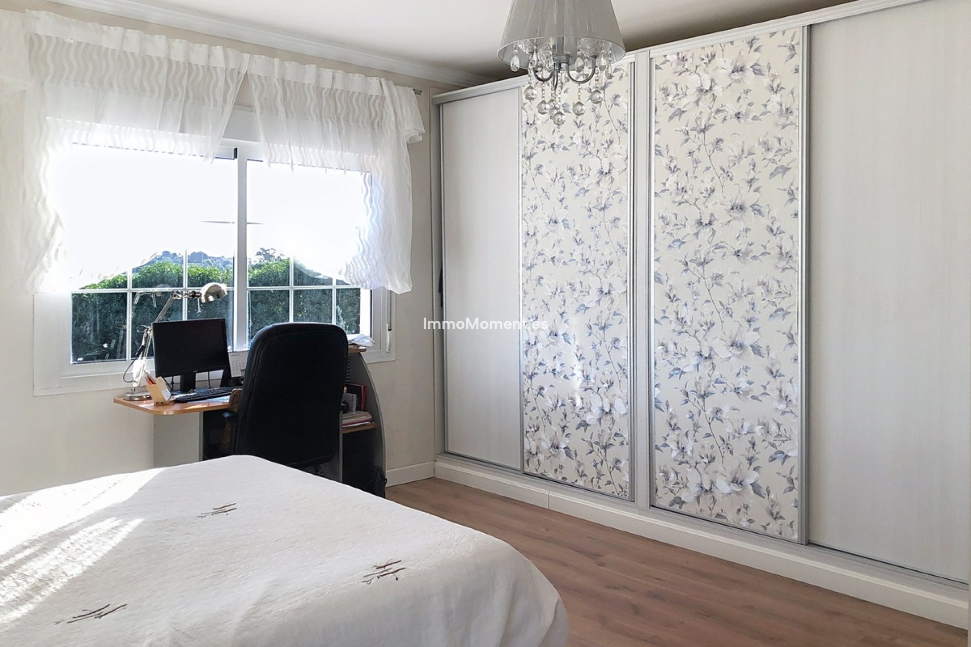Reventa - Villa independiente - Estepona  - Estepona Centro