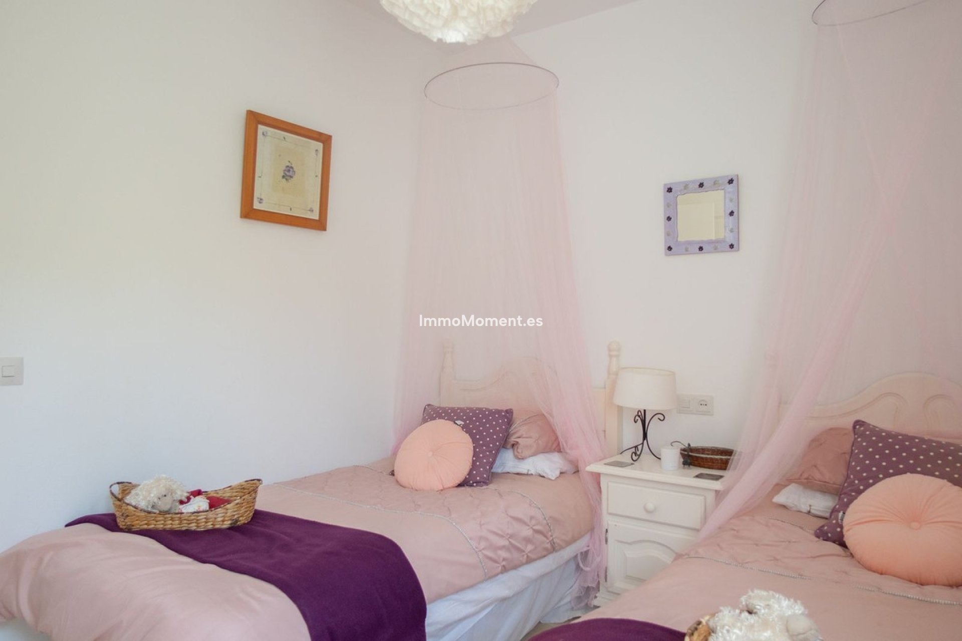Reventa - Villa independiente - Estepona  - Estepona Centro
