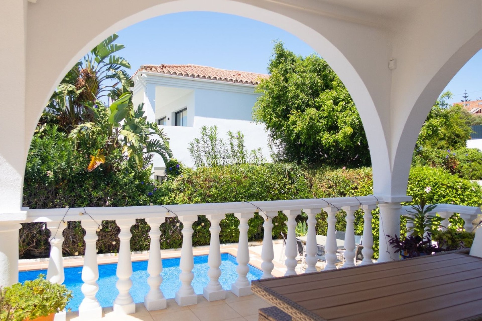 Reventa - Villa independiente - Estepona  - Estepona Centro
