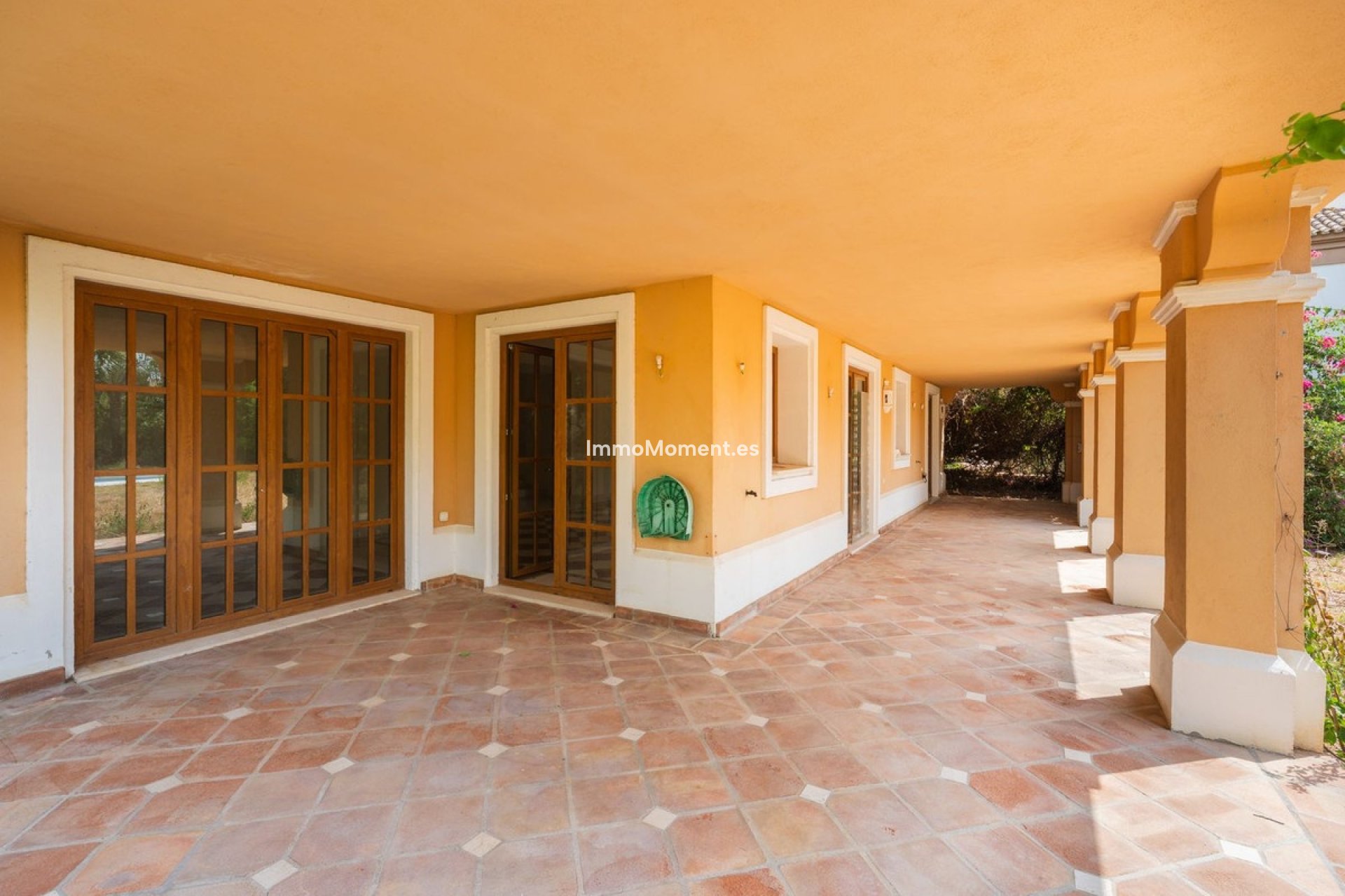 Reventa - Villa independiente - Estepona  - Estepona Centro